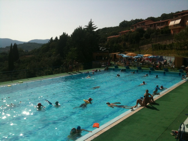 piscinailgiunco.jpg