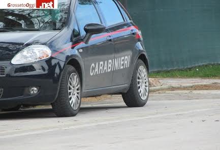 carabinieri-auto-follonica-grossetooggi.net.jpg